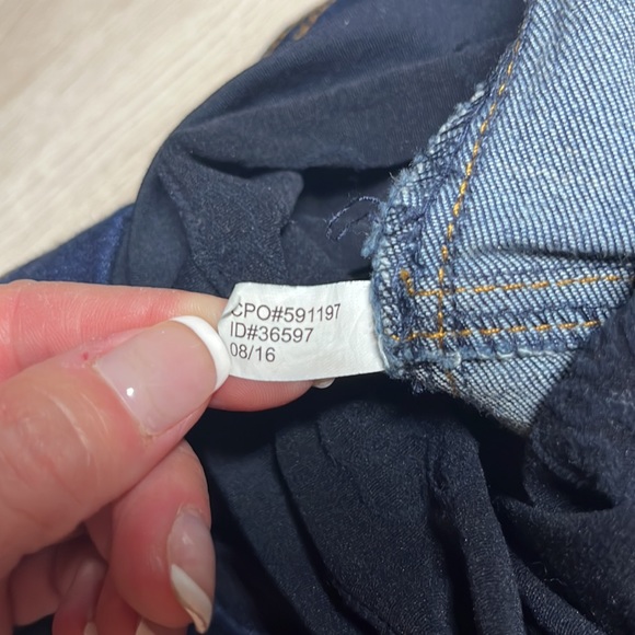 Jessica Simpson maternity dark blue denim really soft jeans size petite XS - Picture 7 of 10